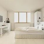 Hotel Diana