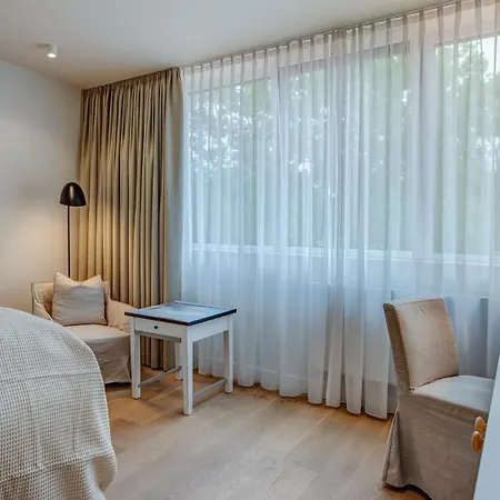 Diana Hotel 3*
